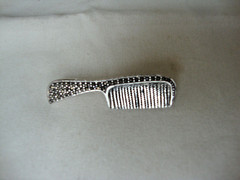 VINTAGE 1970-80s HAIRCOMB MARCASITE ENCRUSTED STERLING SILVER STAMPED 925 PIN