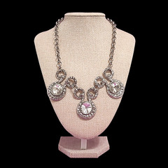VTG Chunky Rhinestone Silver Tone Glamorous Oversize Bib Statement Necklace 18″