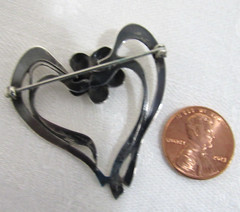 Sterling Silver & Garnet Open Heart Pin Art Nouveau1 5/8″ x 1 5/8″