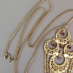 Vintage Chandelier Necklace Purple Rhinestone Gold Tone Filigree Lightweight 24″