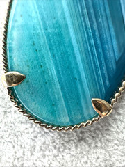 Gorgeous statement turqouise polished rock crystal teal necklace gold tone chain