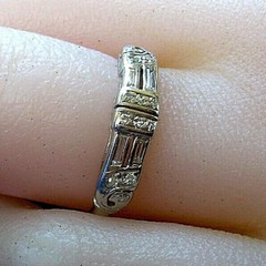 Original EARTH MINED DIAMOND Deco Wedding BAND Antique SOLID PLATINUM Ring S 5.5