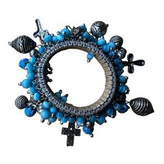 VTG Cha Cha Bracelet 7.75 Inch Expandable Silver Tone Blue Bead Cross Charms