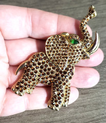 Happy ELEPHANT vintage Orang/brown Rhinestone Pin 3″(75mm)