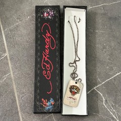 Y2K Vintage Ed Hardy Tiger Dog Tag Necklace Rhinestone Pendant Chain Set – Rare