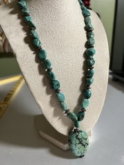 Vintage Southwestern Chunky Turquoise Nugget Necklace – 22″ Matinee, 67g