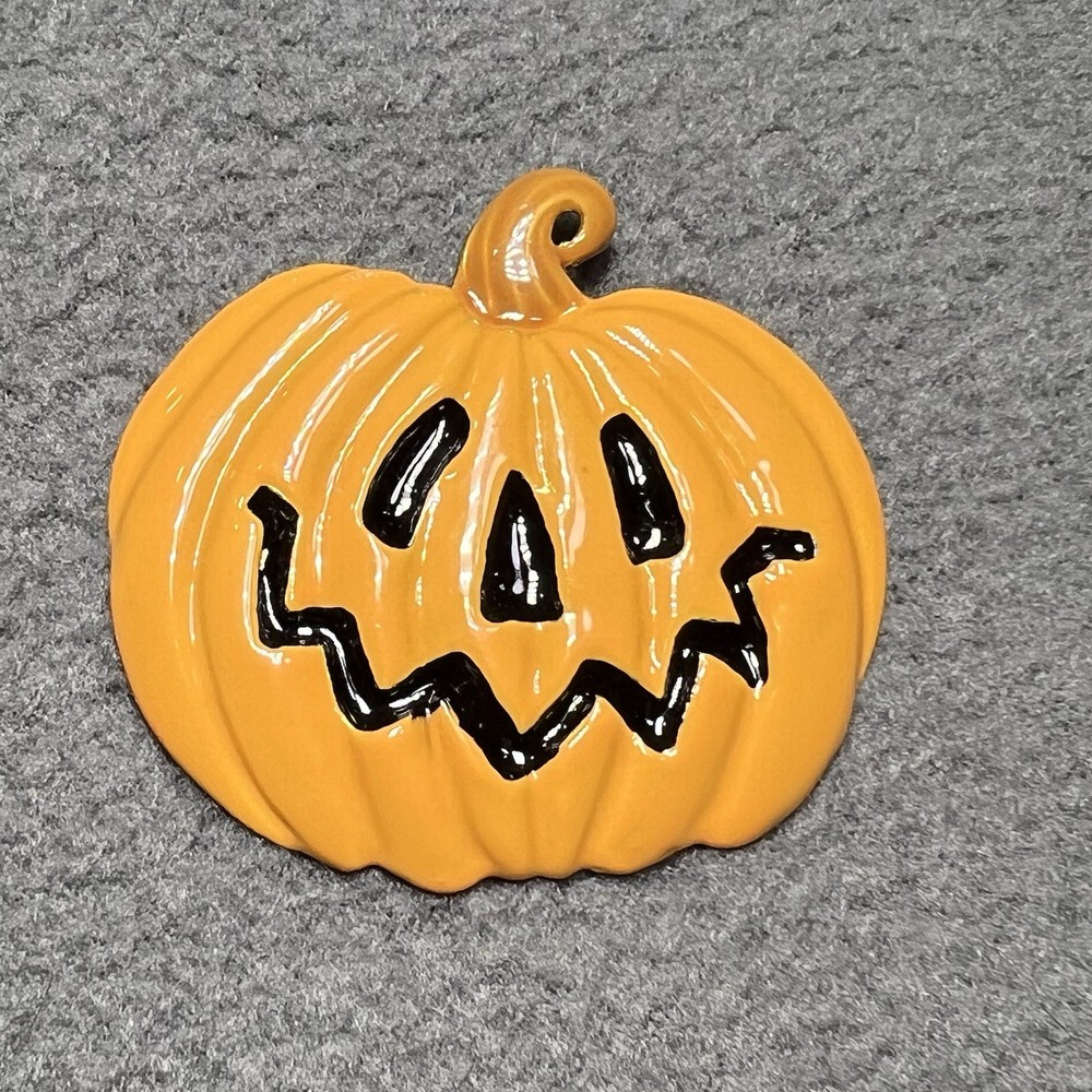 Halloween Pumpkin Jack-o’-Lantern Brooch Pendant – Enamel,Gold-Tone Dual Purpose