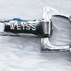 Vintage Weiss Rhinestone Bracelet Baguettes Fold Over Clasp .5″ 6.5″