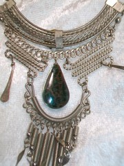 Vintage Peruvian Alpaca Nickel Silver Chrysocolla Teardrop Bib Choker Necklace