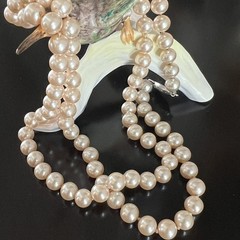 Vintage Champagne Faux Pearls Glass Beads Knotted Necklace 28″