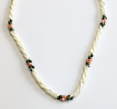 VTG Mother of Pearl Twisted Nephrite Coral Beaded Barrel Clasp 23″ Necklace