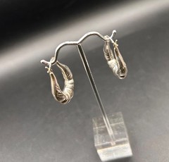 Vintage 925 sterling silver textured hoop earrings Everyday Wear
