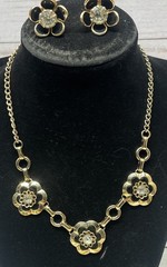 VTG Signed Barclay Necklace & Screw Earrings Set Gold Tone Rhinestone Flower