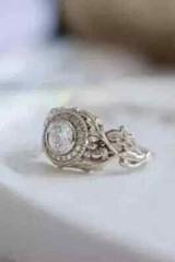 Art Deco Round Cut lab Created Diamond Halo 925 Silver Wedding Engagement Ring