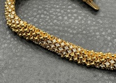 Rare Ciner Gold Tone Encrusted Crystal Rhinestone Thick V Shape Choker Necklace