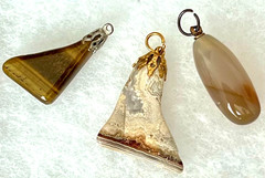 VINTAGE Polished Gemstone Pendants Agates & Tigers Eye 3 Gems Rocks Stones