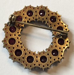 ANTIQUE VICTORIAN GOLD FILLED BOHEMIAN GARNET BROOCH 4G