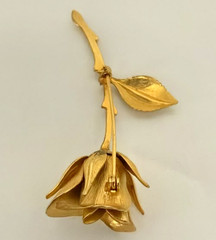 Vintage Gold Tone Long Stem Rose Brooch 3D Brushed Metal Flower Pin 1970s