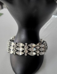 Vintage Marquise Shape Rhinestone Silvertone Panel Bracelet 7″