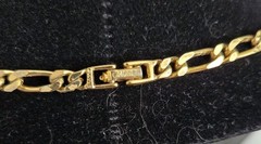 VINTAGE MONET NECKLACE Figaro Chain Link Gold Tone 24″