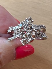 VINTAGE 14K WHITE GOLD CHAMPAGNE & WHITE DIAMONDS SPRAY CROSSOVER COCKTAIL RING