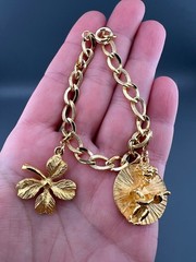Vintage Charm Bracelet Gold Tone Curb Link Good Luck Clover Mandolin Germany