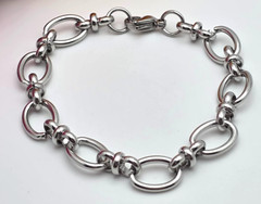 Vintage Silver Tone Oval Link Chain Bracelet 7in Chunky Minimalist Classic