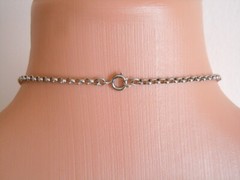 Necklace Chain Coin Pendant Metal Silver Tone Fashion Jewelry 30 G/39 Cm