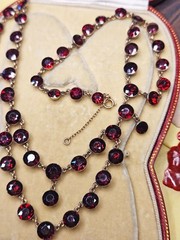 English Late Georgian Early Victorian Almandine Swags Garnet 9 KT Gold Necklace
