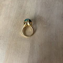 Vintage Cocktail Malachite Gemstone Ring Green Oval-cut set In Gold-tone Band