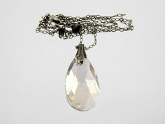 Vintage Sterling Silver Faceted Glass Drop Pendant Necklace 17.75 Inch Chain 925