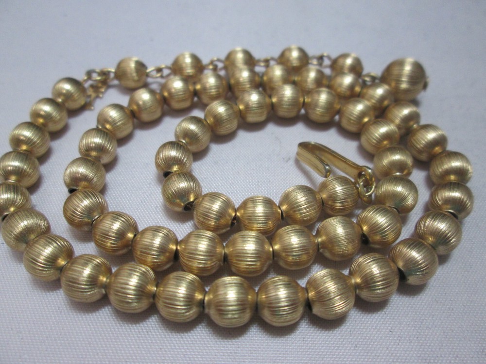 Vintage Crown Trifari Choker Necklace Gold-Tone Fluted Beads Strung on Chain 16″