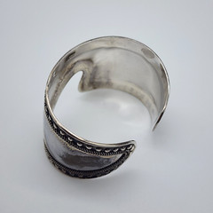 DELL Bead Modernist Abstract – Sterling Silver 925 Wide Cuff Bangle – 6.8″