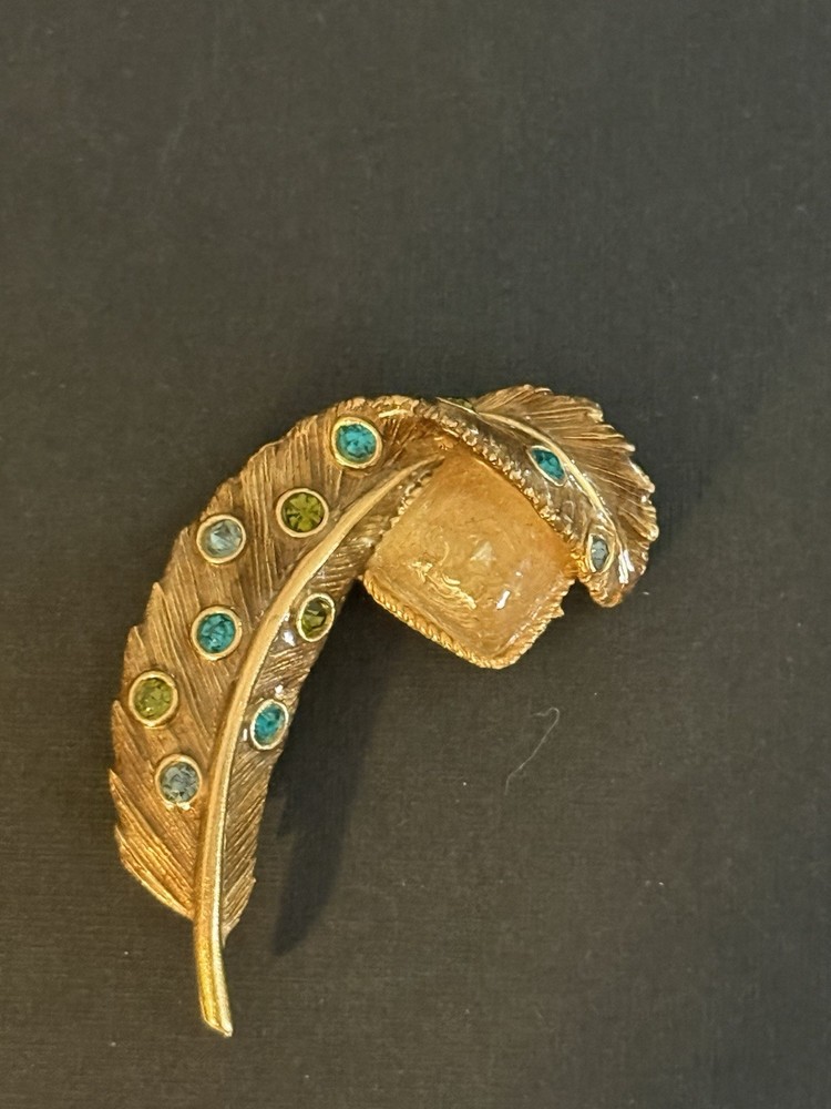 VINTAGE GERARD YOSCA JEWELLED FEATHER BROOCH PIN