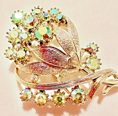 Signed Coro Green AB Rhinestone Floral Brooch 2 1/4″ Silver Tone Pin
