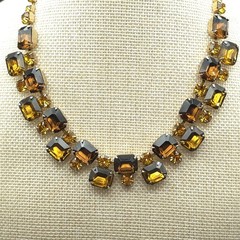 Vintage 1950s Amber Brown Rhinestone Bib Necklace Gold Tone 16 Inch