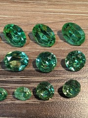 Uranium Glass Rhinestone Lot oval cut