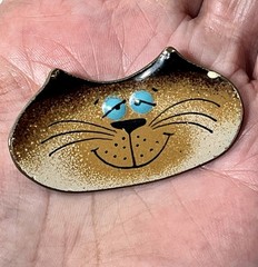 Vintage Nanci Copper Enameled Cat Face Brooch Pin Blue Eyes Artisan Made Signed