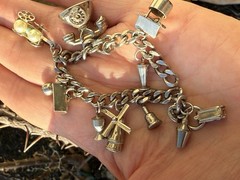Vintage Silver Tone Charm Bracelet Some Moveable Windmill Wishing Well Wagon 7″