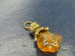 VTG BALTIC AMBER INSECT FOSSIL PENDANT
