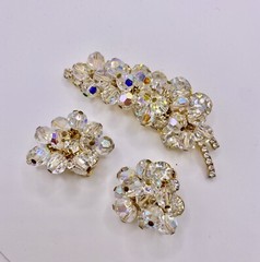 Vintage JULIANA D&E Pin and Earrings With Aurora Borealis Rhinestones BOOK PIECE