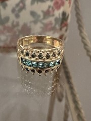 Vintage 18KT HGE Gold Plated Teal Green CZ Rhinestones Ring Size 5