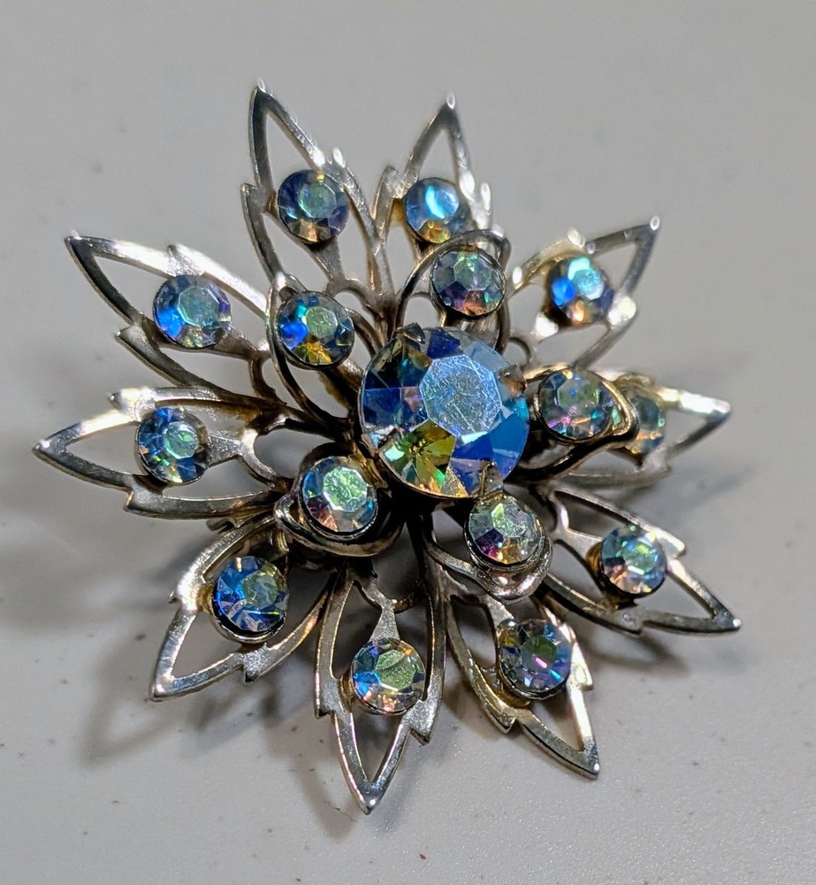 Vintage 1950s 1960s Starburst Brooch Blue AB Aurora Borealis Rhinestone