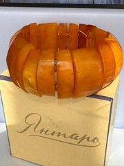 Vintage Butterscotch Baltic Amber Bracelet Stretchy USSR Soviet Kaliningrad