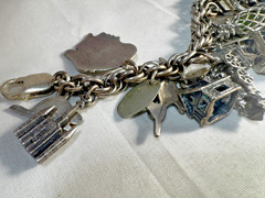 Sterling Silver Bell Trading Vintage link charm bracelet with 25 various charms