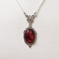 Gothic Blood Red Quartz Pendant Necklace Vampire Witch Choker Women Jewelry
