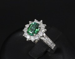 Vintage 1.19ct Chrome Green Tourmaline & 0.73ct Diamond Platinum Ring, Size 5.5