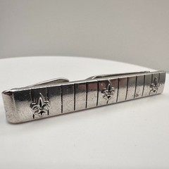 Vintage 90s Swank Silver Tone Fleur De Lis Cufflinks & Tie Clip Set Jewelry