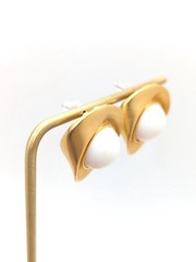 Vintage Gold Tone White Lucite 1980s 1990s Stud Earring Earrings Chunky Costume