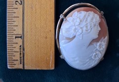 Rare Large Vintage Antique Shell Carved Cameo 1/20 12Kt Gold 2″ Long Brooch/Pin